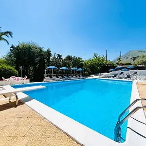 villa-giada-carini.sicilyhotelsitaly.net/